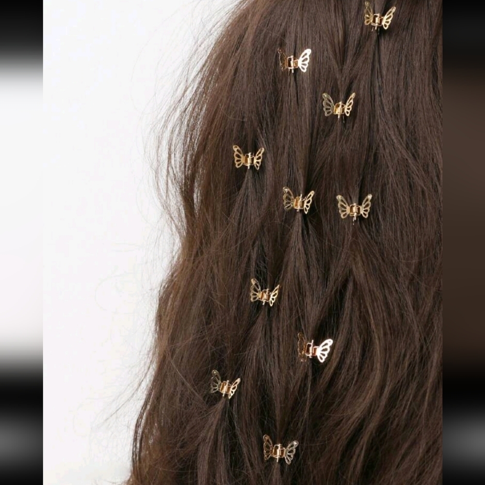 NWT, Gold Butterfly Hair Clips